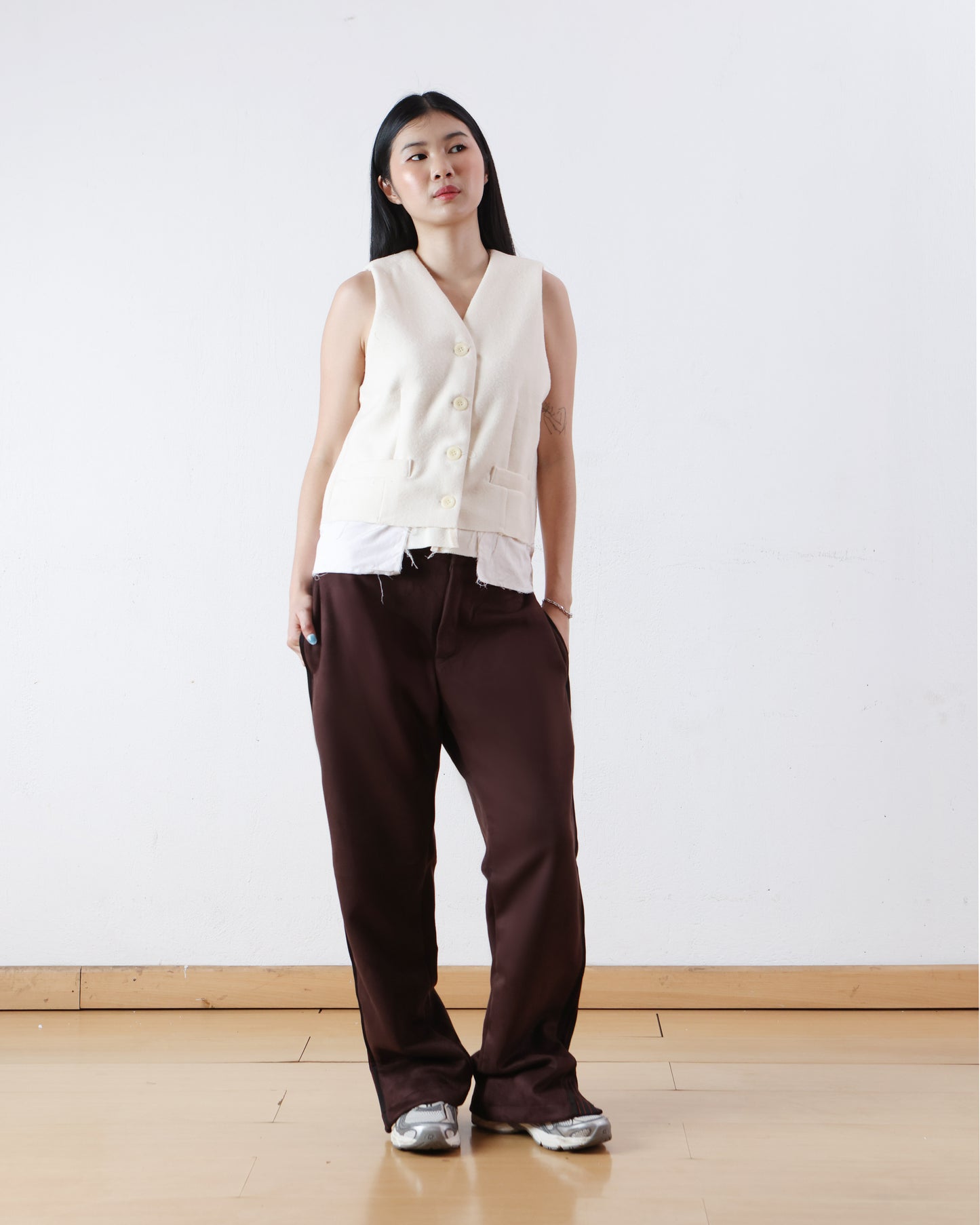 Unfinished Hemline Vest