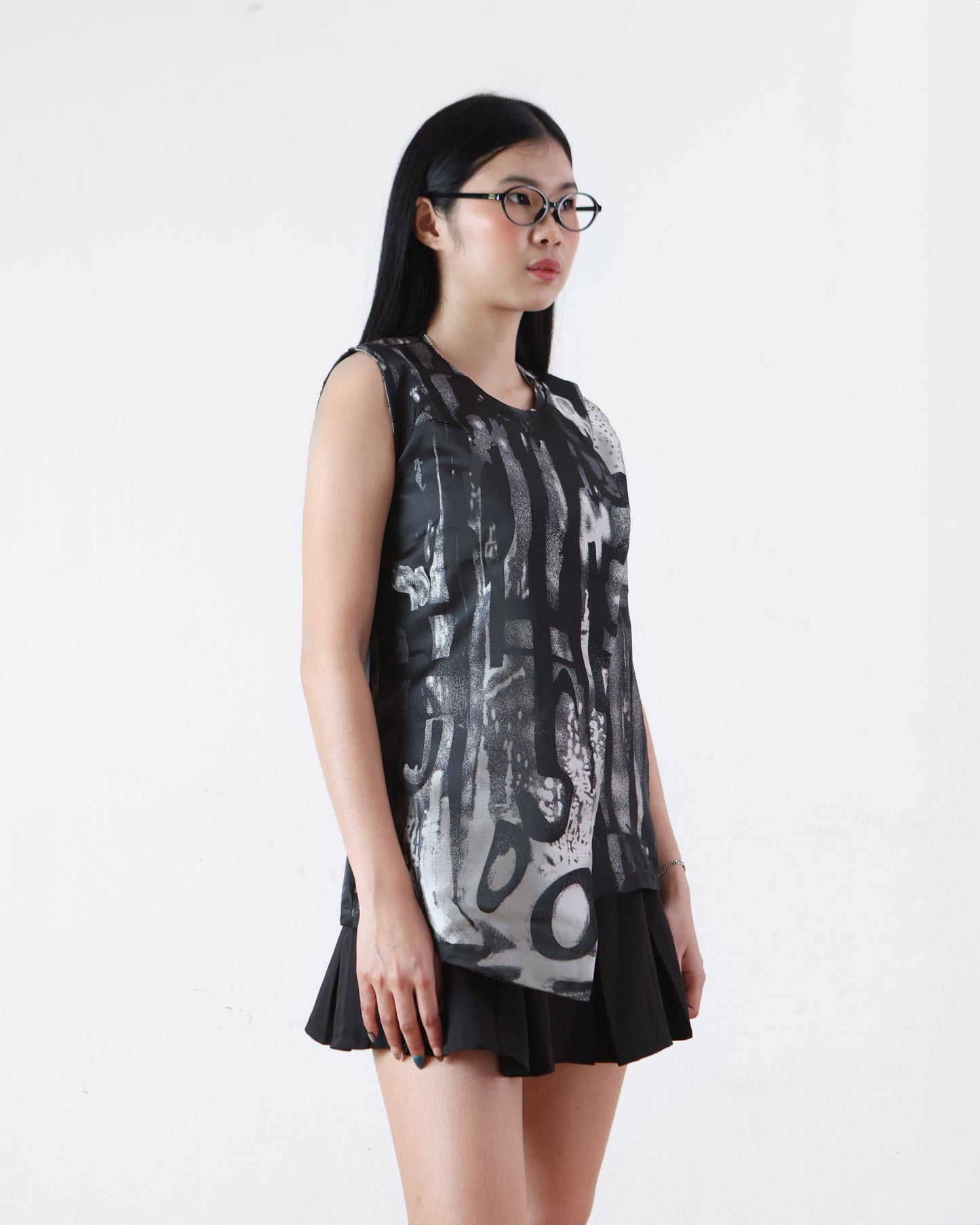 Printed Asymmetrical Top