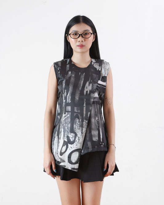 Printed Asymmetrical Top