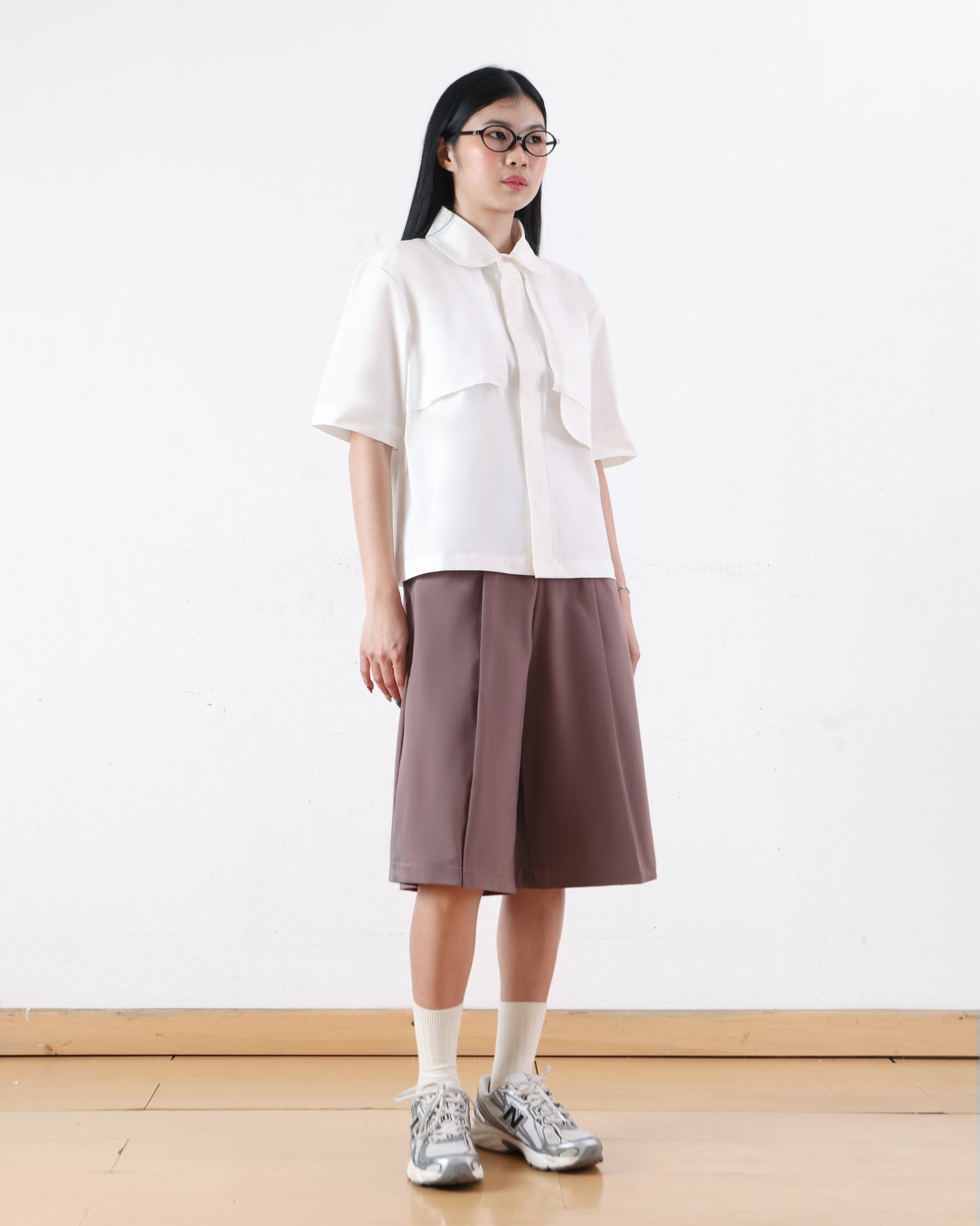 ⁠Asymmetrical Pockets Cropped Shirt