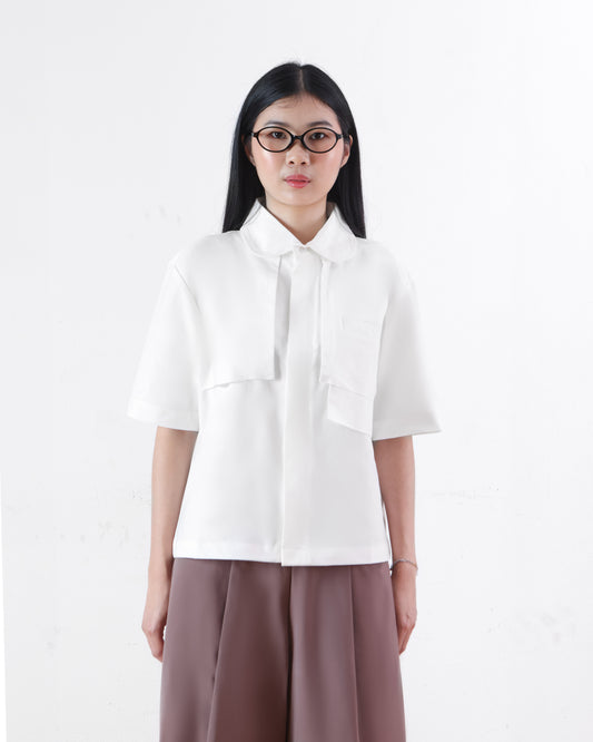 ⁠Asymmetrical Pockets Cropped Shirt